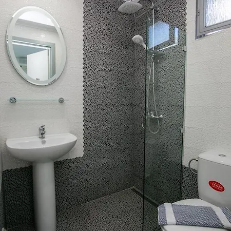 מלון Haus Sofi פפקרי