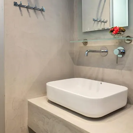 Haus Sofi Пефкари