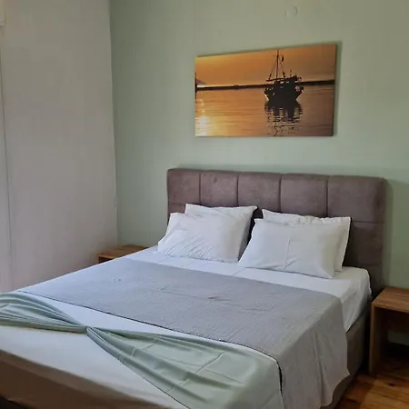 Haus Sofi Отель